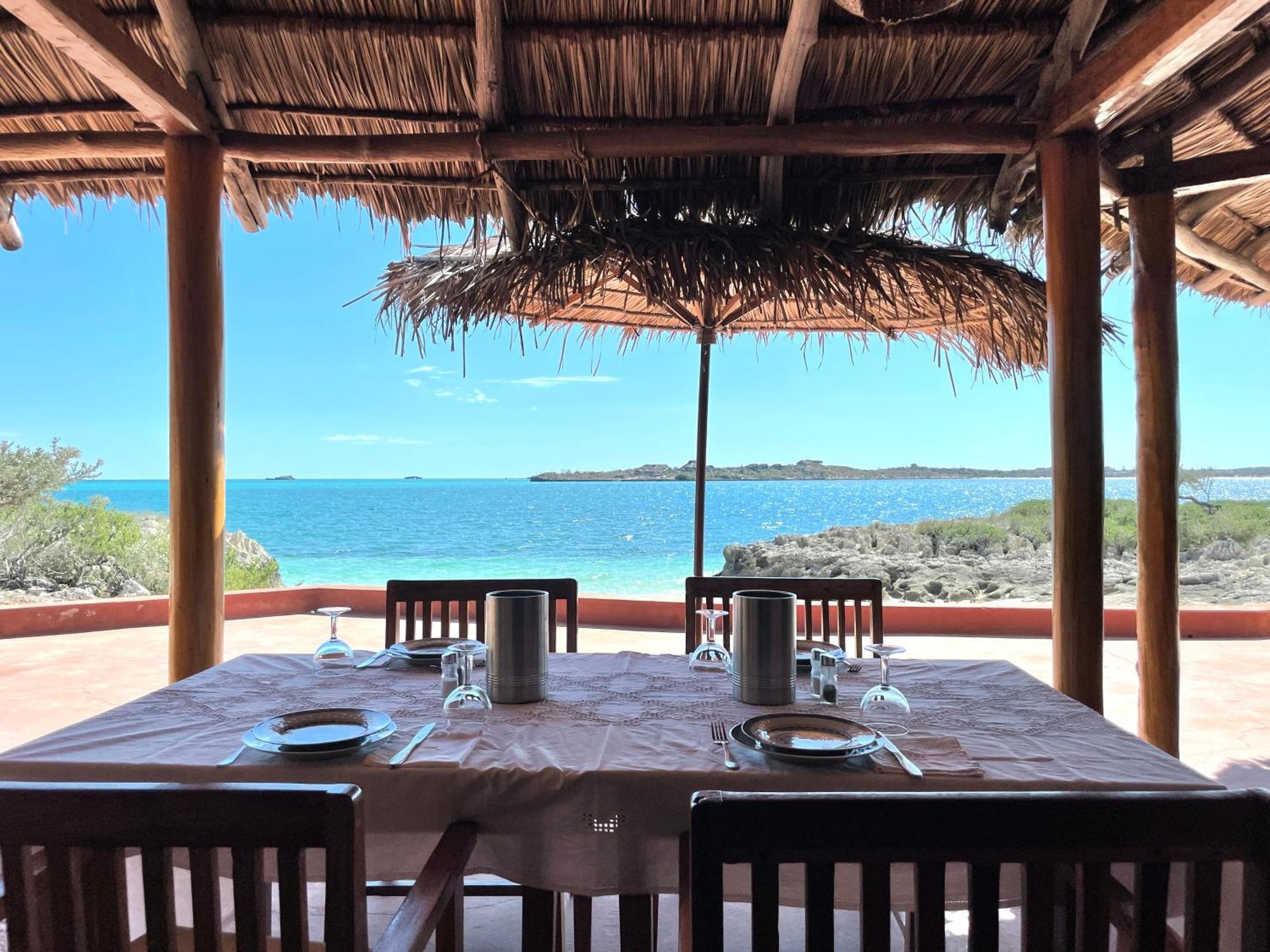 Manga Lodge Andavadoaka Екстер'єр фото